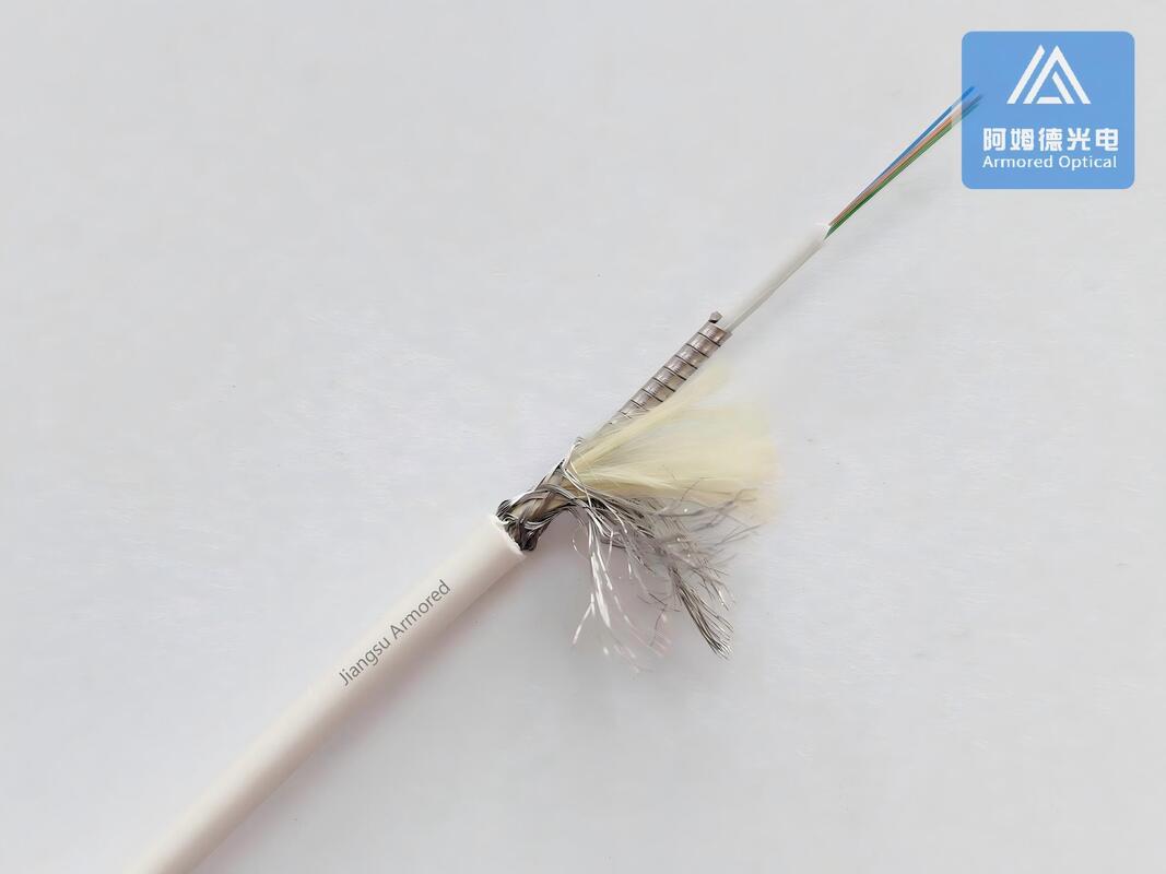 4 Cores  Armored Fiber Optical Cable  White LSZH 3.0mm Cable Assembly